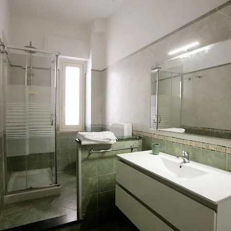 Dream On The Blue House *