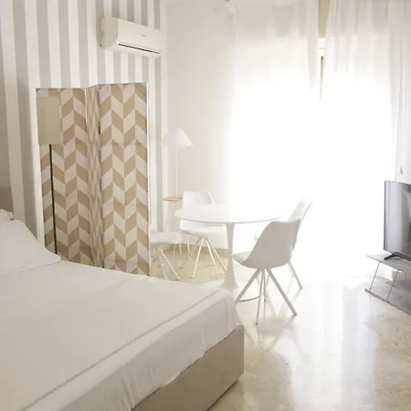 Dream On The Blue House *